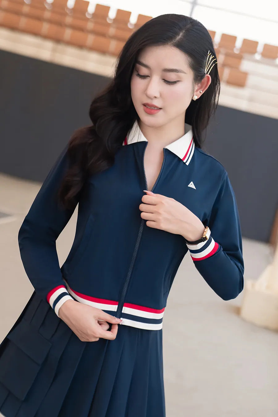 Áo khoác Fitme FIERCE CE AKTN01 Navy sọc đỏ