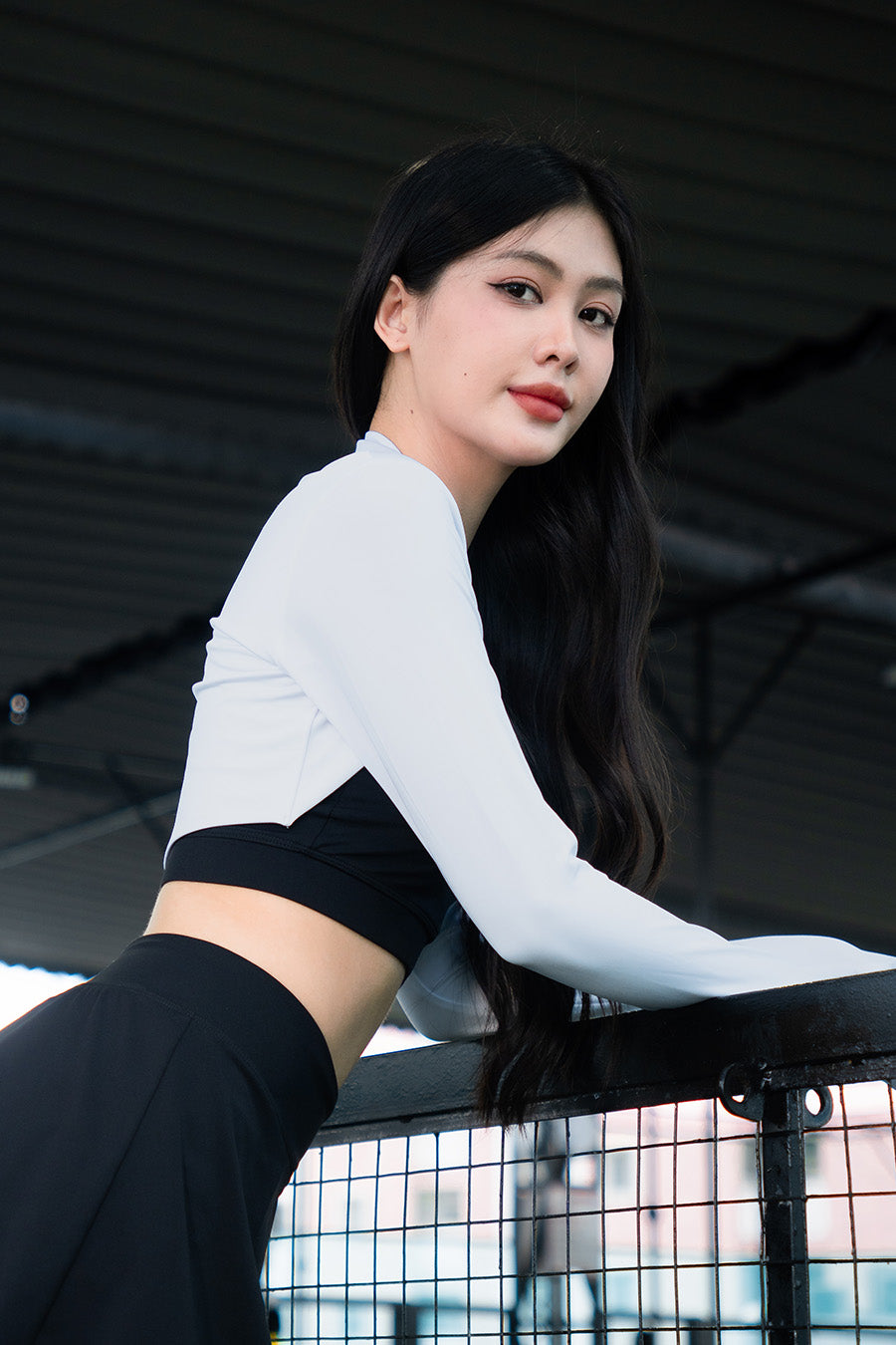 Áo khoác thể thao nữ dáng lửng tập gym chơi tennis pickleball nữ Fitme GOC - ANCD01 - Trắng - Fitme Sportswear