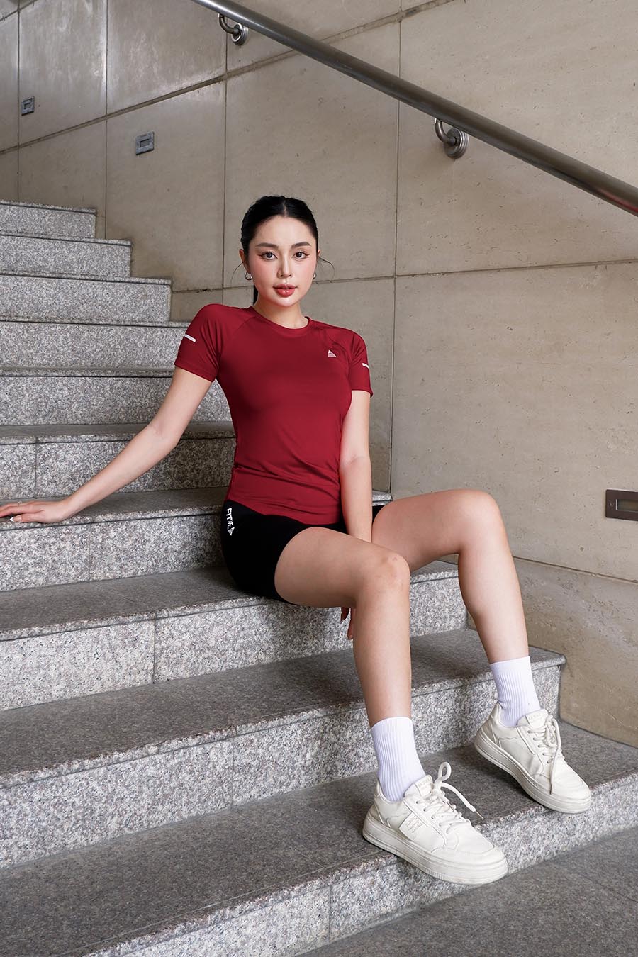 Áo thun thể thao nữ vạt bầu - Đỏ - Fitme Sportswear