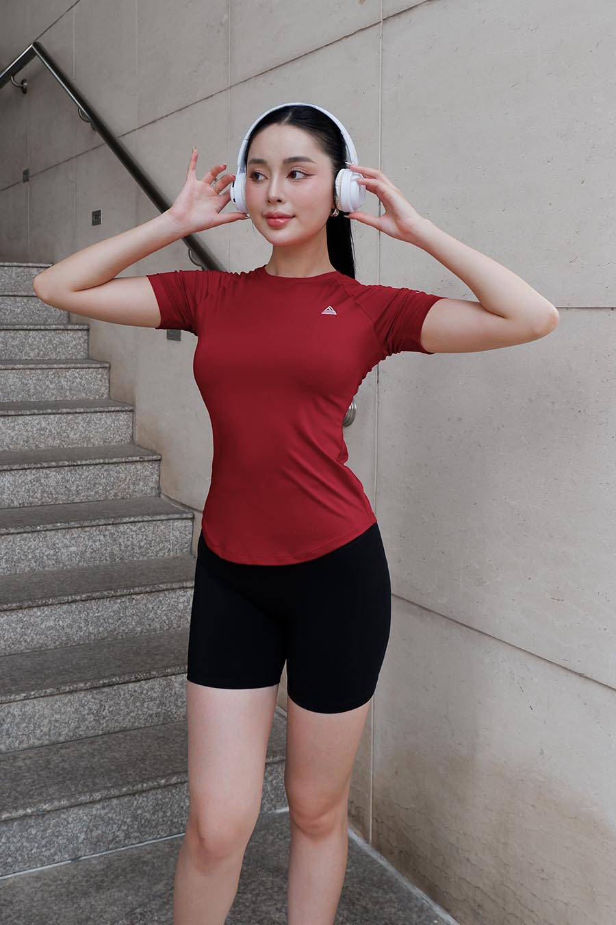 Áo thun thể thao nữ vạt bầu - Đỏ - Fitme Sportswear