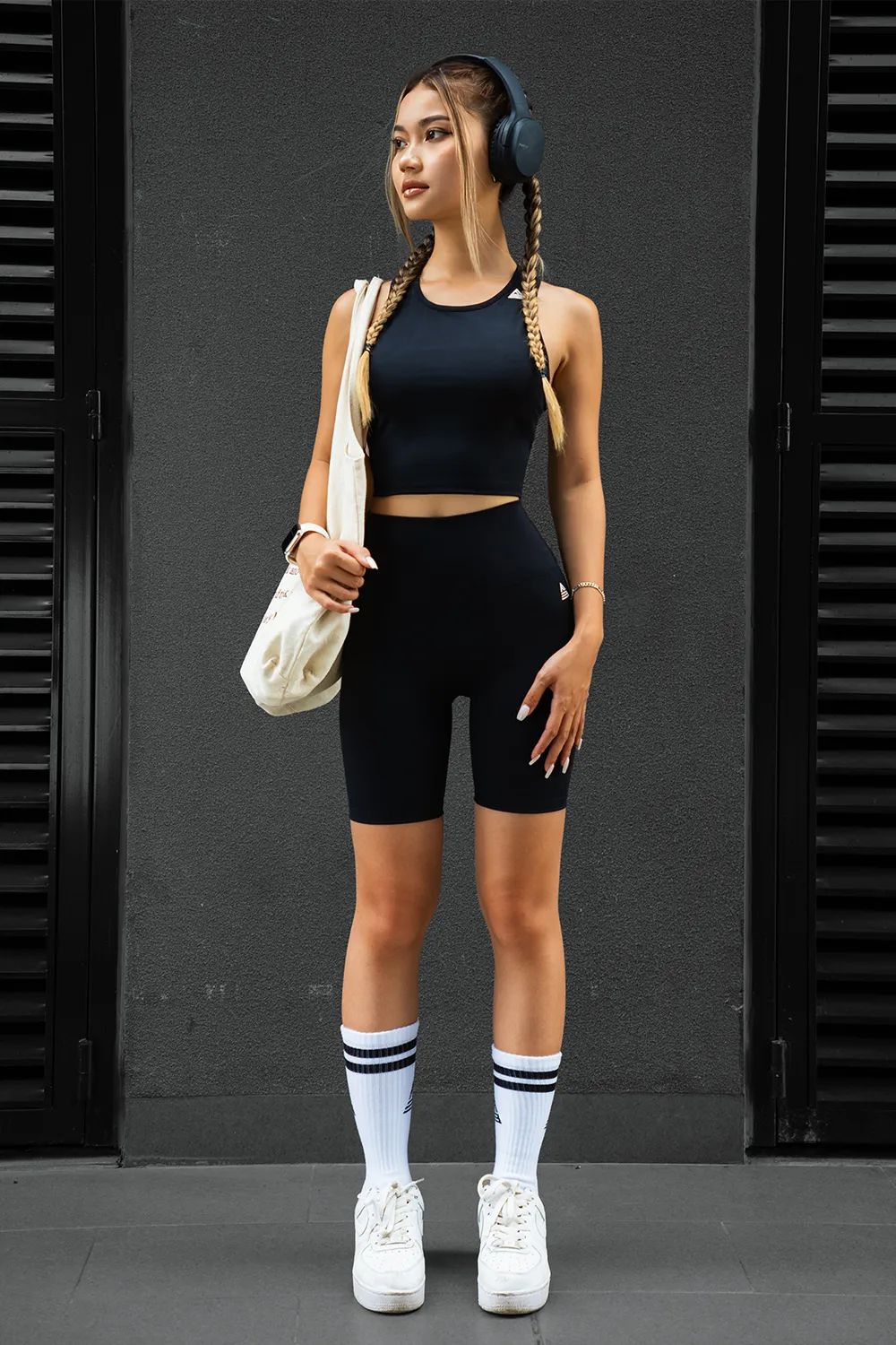 Áo croptop thể thao Meta - Đen - Fitme Sportswear