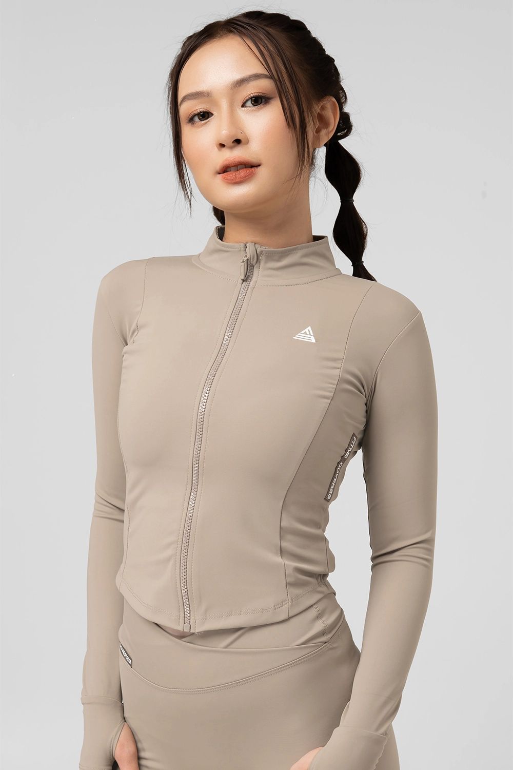 Áo khoác tập gym Cover23 - Sand - Fitme Sportswear