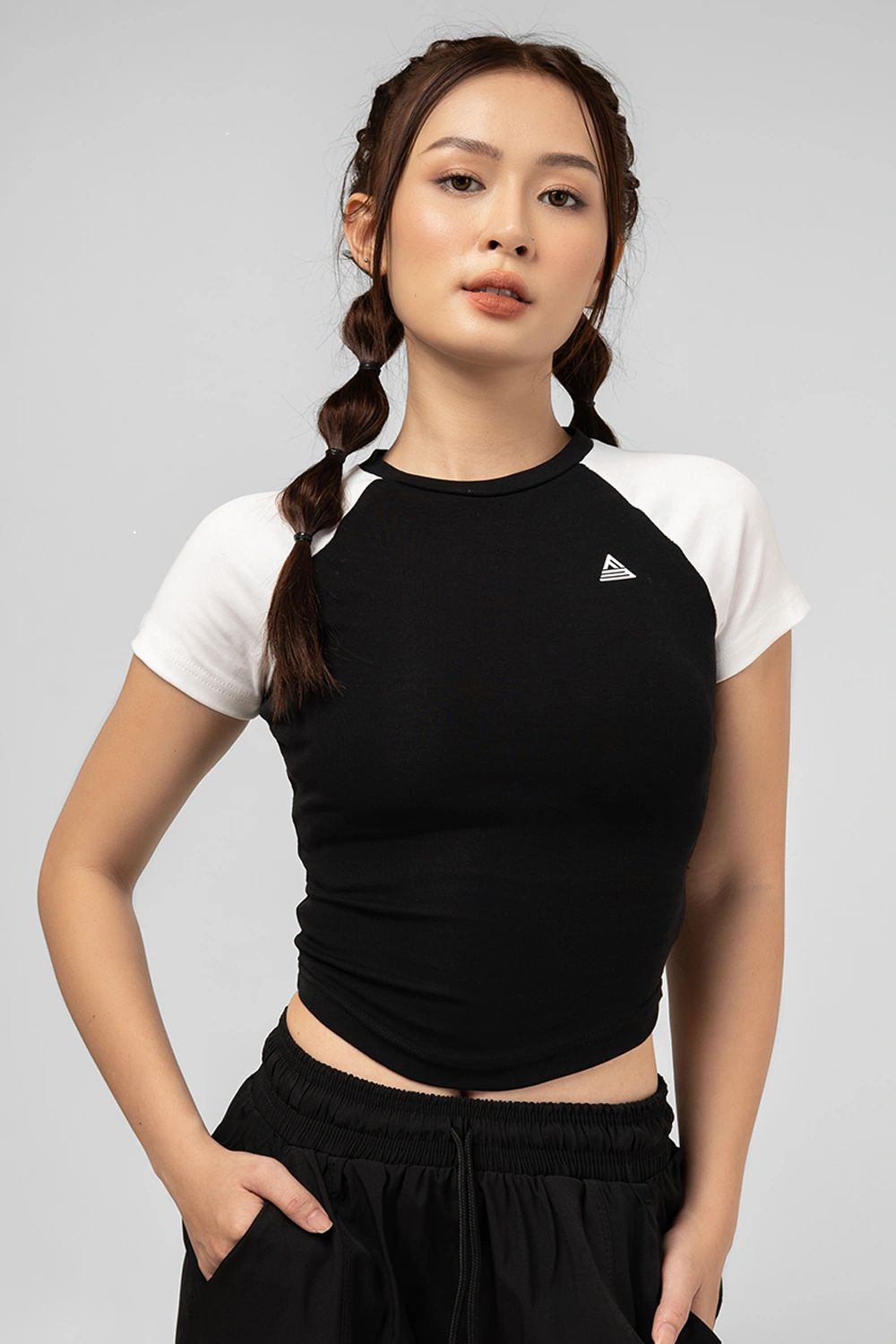 Áo thun raglan tập gym Cover23 - Đen tay Trắng - Fitme Sportswear