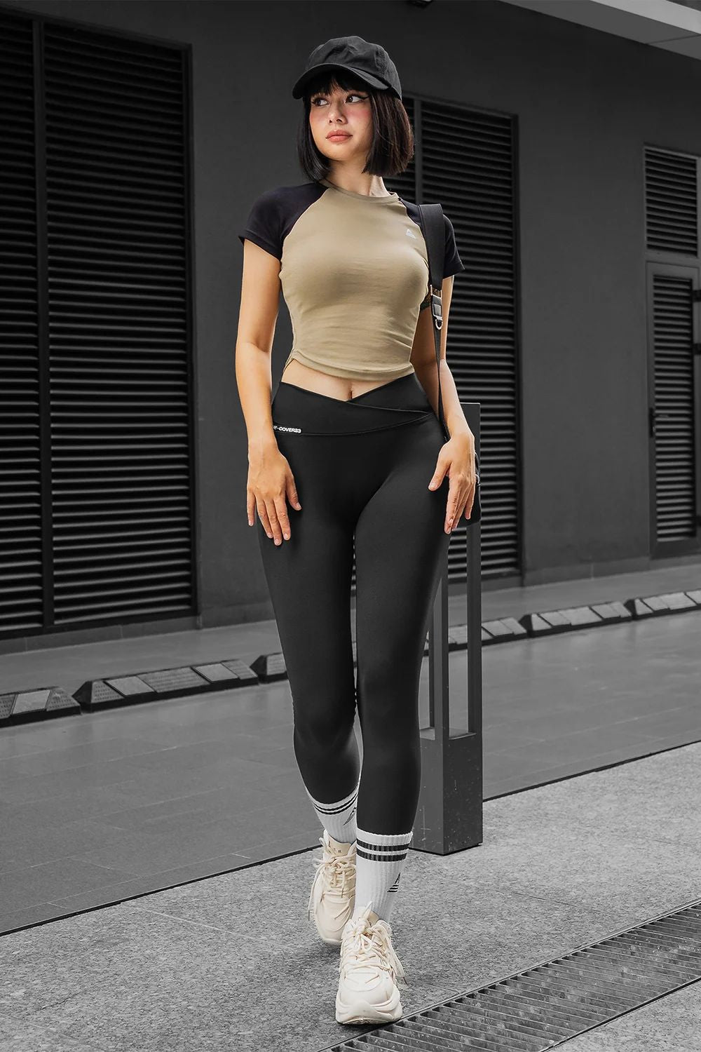 Áo thun raglan tập gym Cover23 - Sand tay Đen - Fitme Sportswear