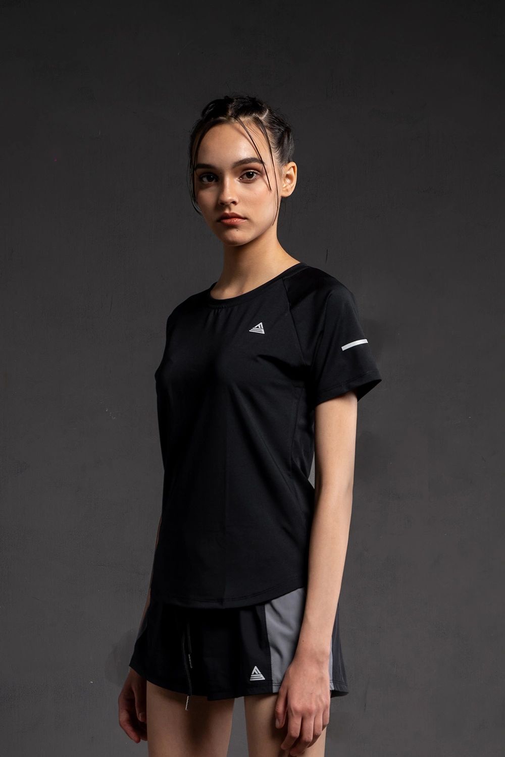 Áo thun thể thao nữ vạt bầu - Đen - Fitme Sportswear