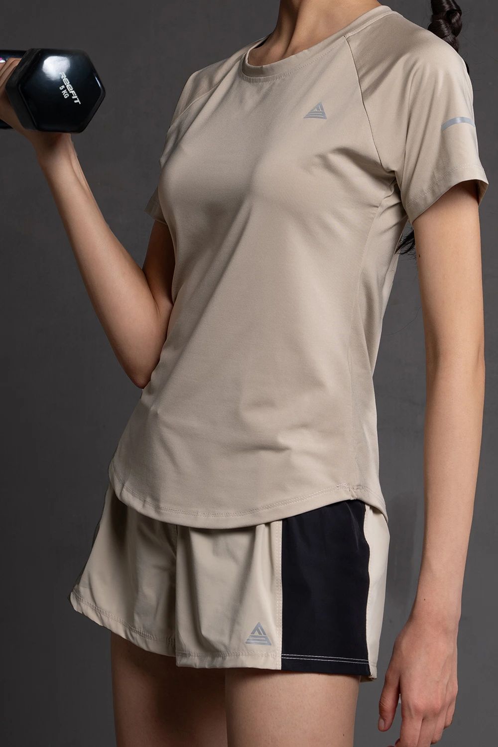 Áo thun thể thao nữ vạt bầu - Sand Smoke - Fitme Sportswear