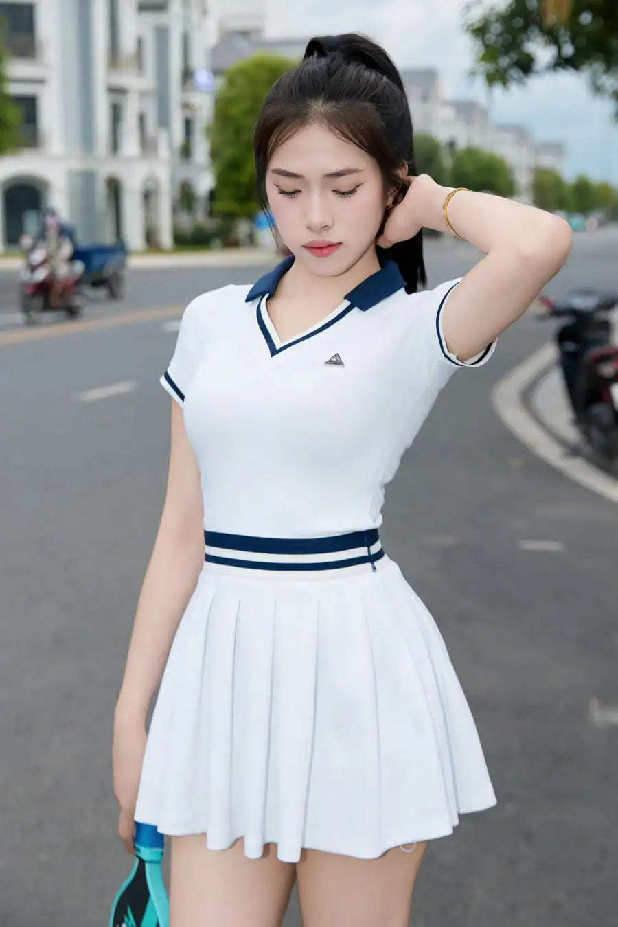 Váy GLORY EA DPSP01 Trắng sọc navy