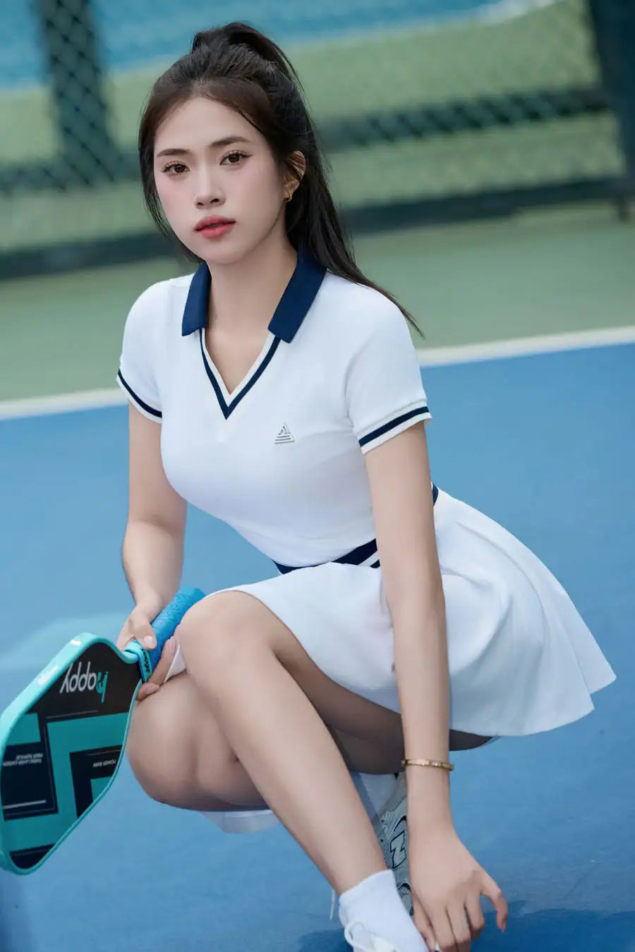 Váy GLORY EA DPSP01 Trắng sọc navy