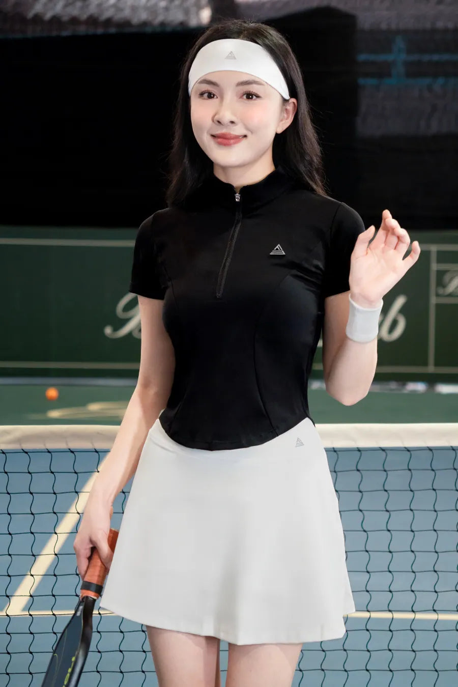 Áo halfzip tay ngắn RIVO AHZN01 Đen