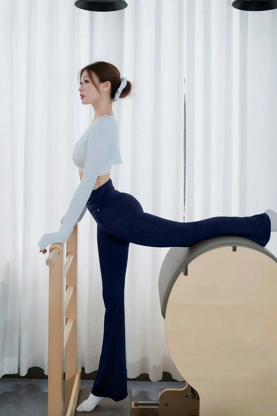 Quần legging ống loe Fitme Bloom QDBL01 - Navy