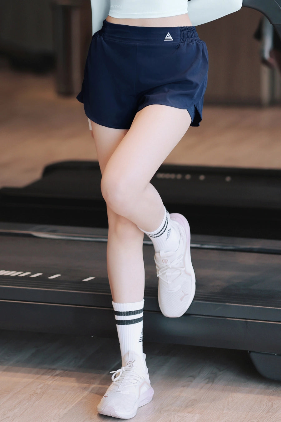 Quần short thể thao nữ Bloom QSBL01 - Navy